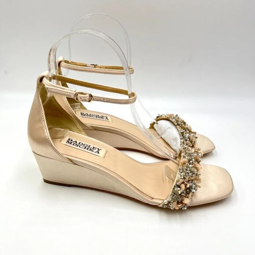 Badgley Mischka Size 7 Teasha Soft Nude Satin Jeweled Wedges Dress Sandals Shoes